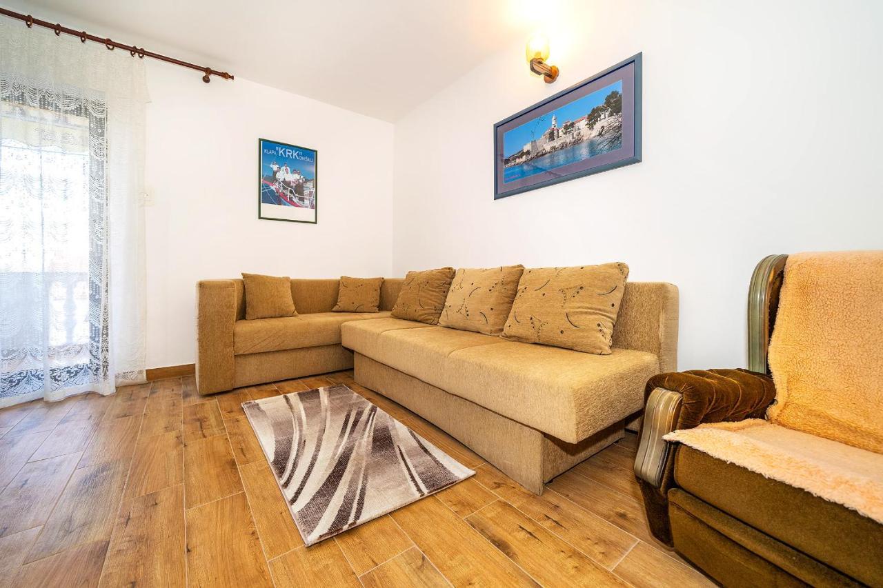 קרק Apartments Jurina מראה חיצוני תמונה